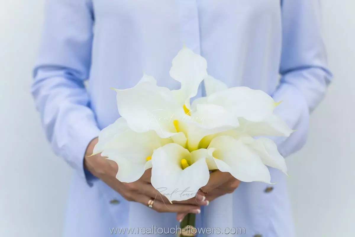 Букет калл 12 штук - Белый