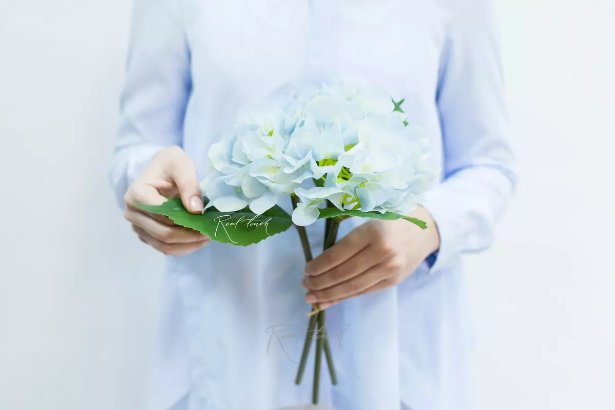 Букет из 3-х гортензий - Голубой