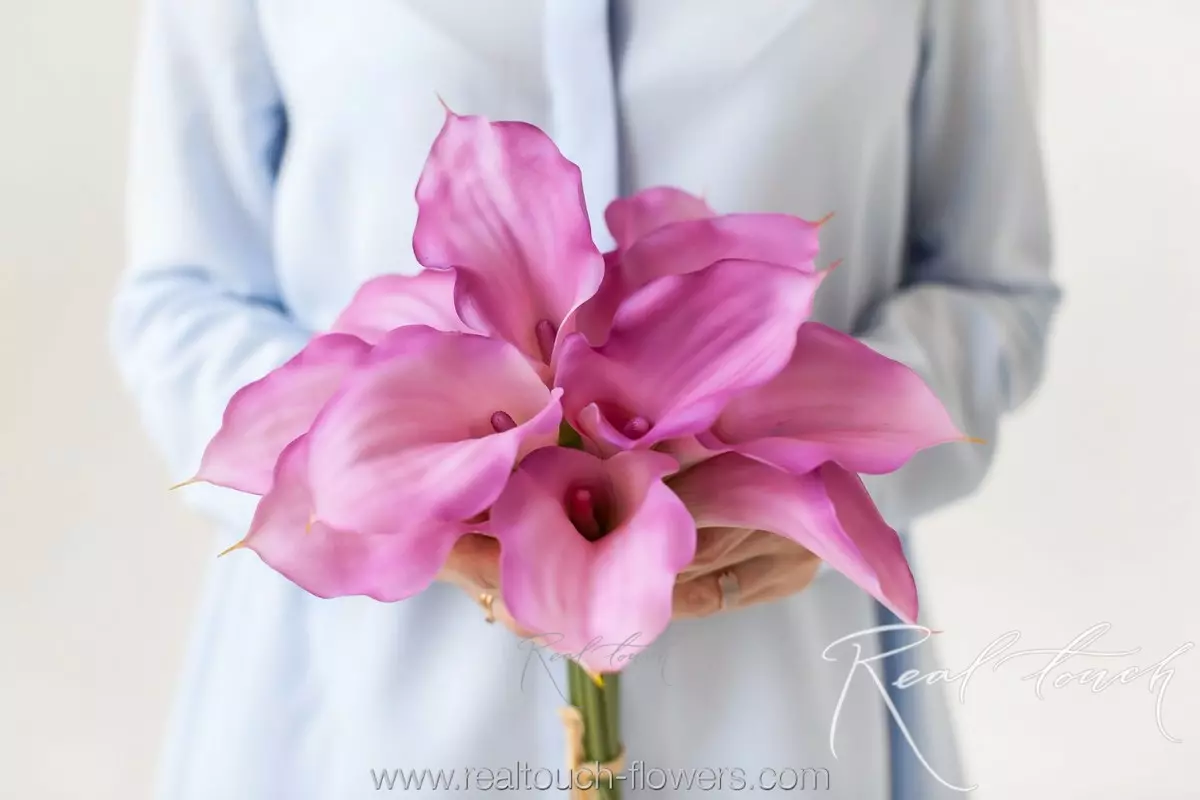 Букет калл 12 штук - Светло-фиолетовый