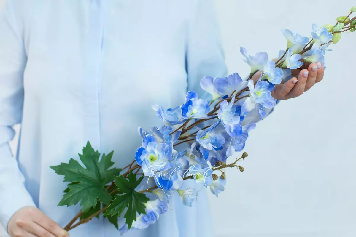 Дельфиниум с 2 ветками - Синий